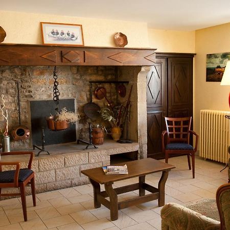 Citotel Hotel Le Commerce Sévérac-le-Château Esterno foto