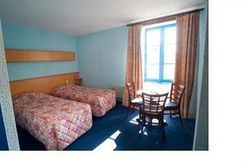 Citotel Hotel Le Commerce Sévérac-le-Château Esterno foto